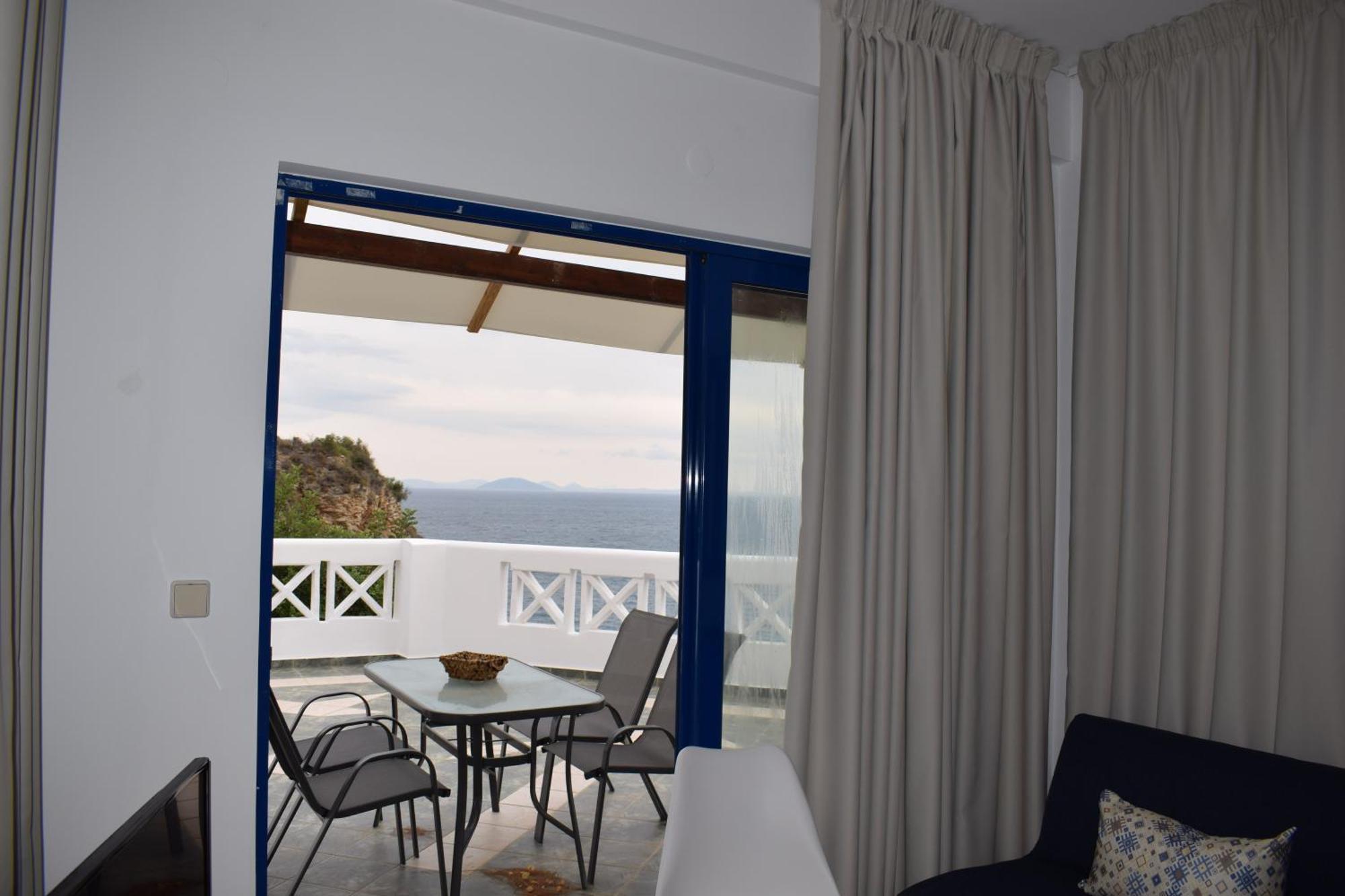 Muses Seaside Villas Parálion Ástros Kültér fotó