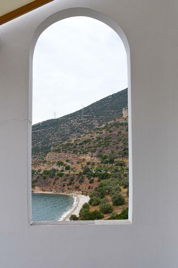 Muses Seaside Villas Parálion Ástros Kültér fotó