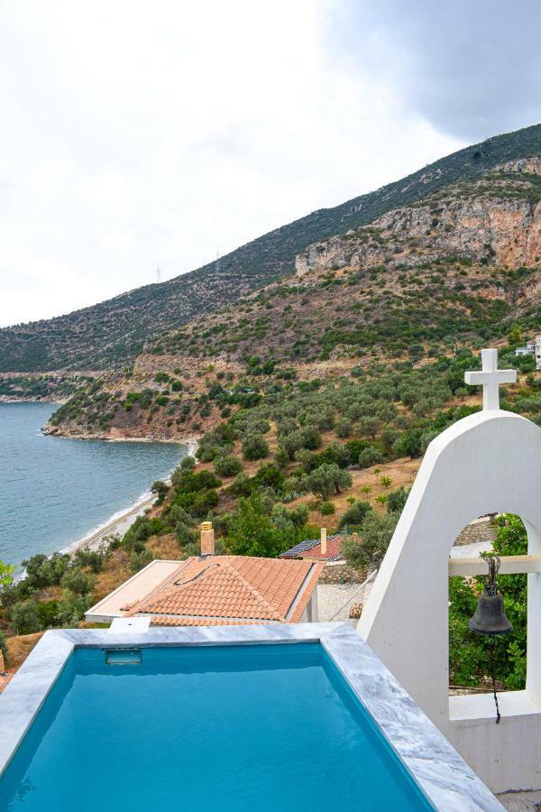 Muses Seaside Villas Parálion Ástros Kültér fotó